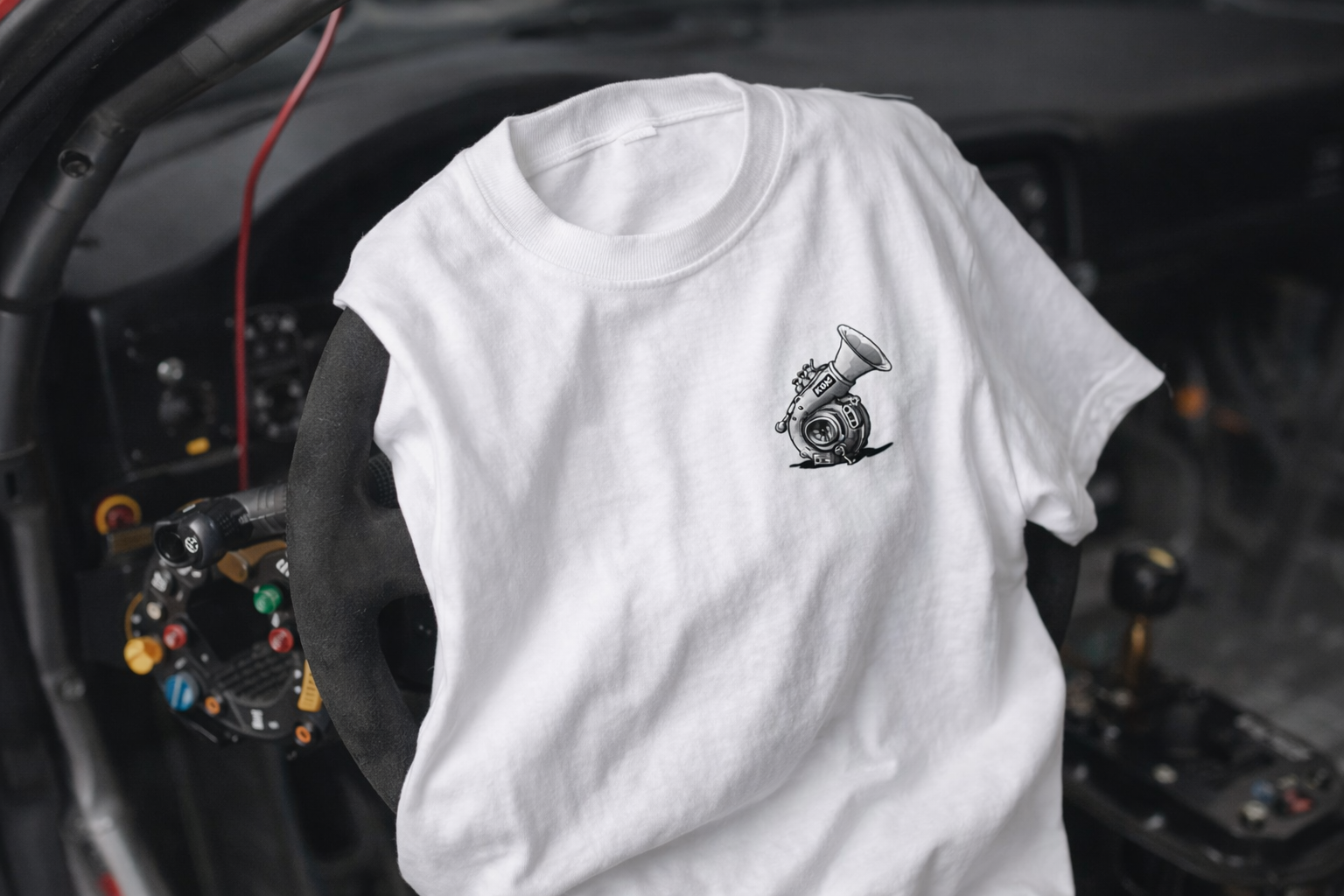 Polera ICONS orgánica TURBO B/W